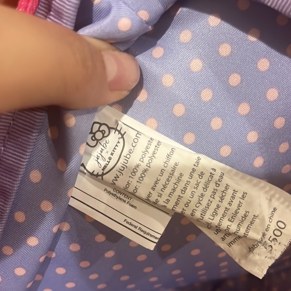 jujube x hello kittyđź’— - Picture 7 of 16